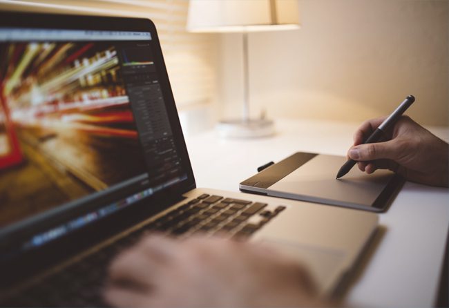 La profesión de diseñador gráfico requiere estar al día en las últimas novedades de software