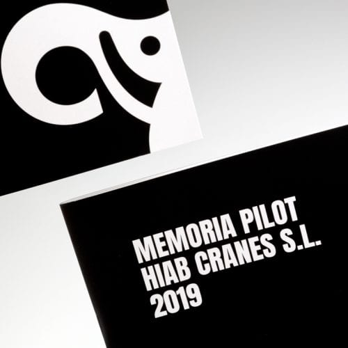 Portada y contra de la memoria de Hiab Cranes